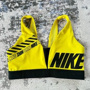 Nike Dri-Fit Sports Bra - size S